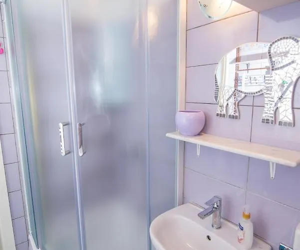 Apartman By The Sea Veli Losinj, Losinj - 7959 *